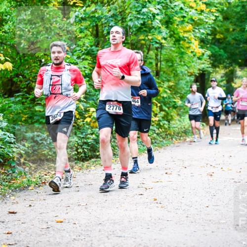 12.10.2025 - Bramfelder Halbmarathon 2025 Dr. Thomas Lammeyer http://msf.ph/oto/9342450 12.10.2025 09:55:03 Laufen 2776 meine-sportfotos.de