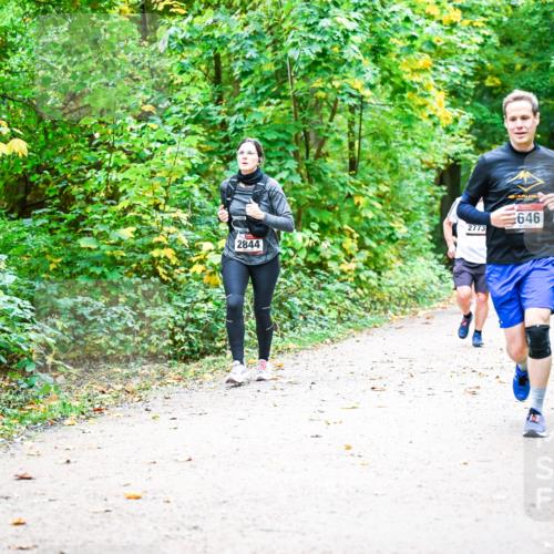 12.10.2025 - Bramfelder Halbmarathon 2025 Dr. Thomas Lammeyer http://msf.ph/oto/9342497 12.10.2025 09:55:10 Laufen 2773, 646 meine-sportfotos.de