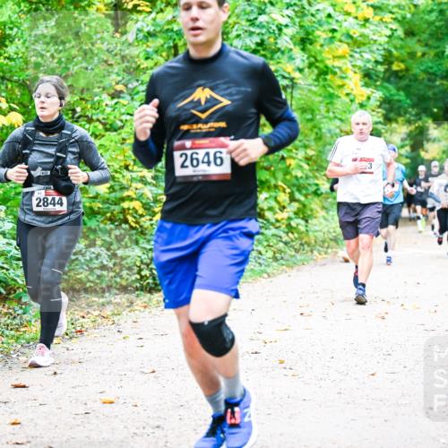 12.10.2025 - Bramfelder Halbmarathon 2025 Dr. Thomas Lammeyer http://msf.ph/oto/9342506 12.10.2025 09:55:12 Laufen 2, 2844, 2646, 4611 meine-sportfotos.de