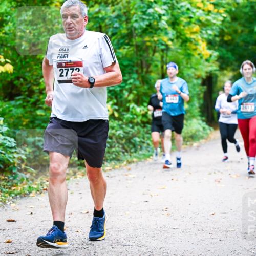 12.10.2025 - Bramfelder Halbmarathon 2025 Dr. Thomas Lammeyer http://msf.ph/oto/9342521 12.10.2025 09:55:14 Laufen 2772, 2611 meine-sportfotos.de