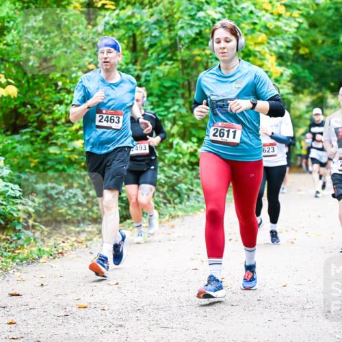 12.10.2025 - Bramfelder Halbmarathon 2025 Dr. Thomas Lammeyer http://msf.ph/oto/9342533 12.10.2025 09:55:16 Laufen 2463, 2493, 2611, 623, 2540 meine-sportfotos.de