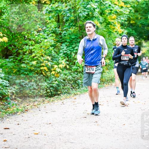 12.10.2025 - Bramfelder Halbmarathon 2025 Dr. Thomas Lammeyer http://msf.ph/oto/9342664 12.10.2025 09:55:37 Laufen 2478, 2718 meine-sportfotos.de