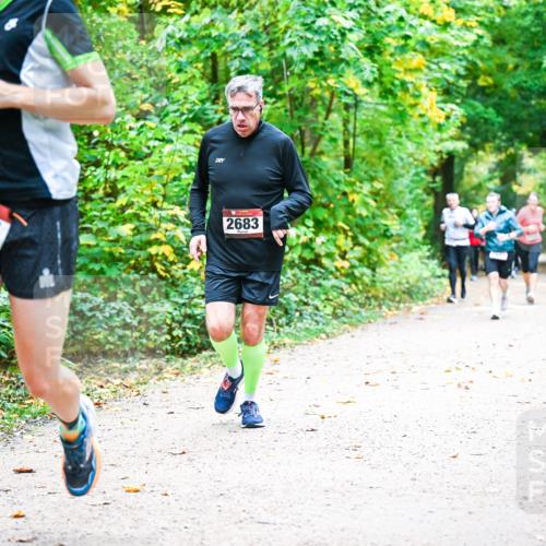 12.10.2025 - Bramfelder Halbmarathon 2025 Dr. Thomas Lammeyer http://msf.ph/oto/9342687 12.10.2025 09:55:41 Laufen 2514, 2683 meine-sportfotos.de