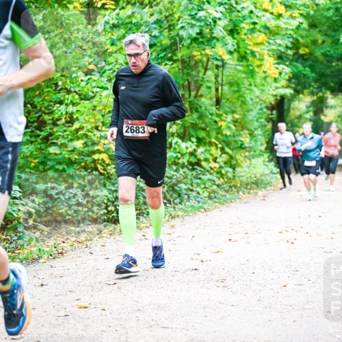 12.10.2025 - Bramfelder Halbmarathon 2025 Dr. Thomas Lammeyer http://msf.ph/oto/9342688 12.10.2025 09:55:41 Laufen 2514, 2683 meine-sportfotos.de