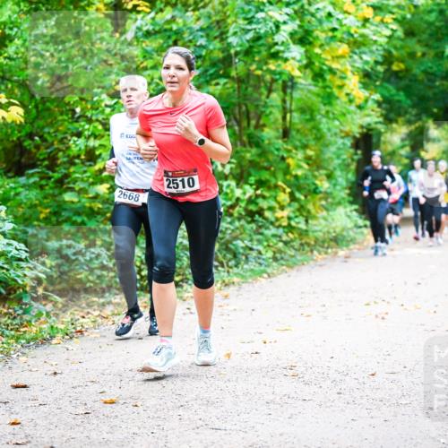 12.10.2025 - Bramfelder Halbmarathon 2025 Dr. Thomas Lammeyer http://msf.ph/oto/9342724 12.10.2025 09:55:48 Laufen 2668, 2510 meine-sportfotos.de