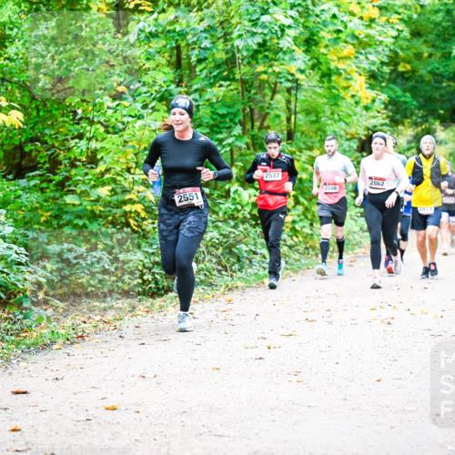 12.10.2025 - Bramfelder Halbmarathon 2025 Dr. Thomas Lammeyer http://msf.ph/oto/9342752 12.10.2025 09:55:52 Laufen 2551, 2537, 2586, 2862, 2874 meine-sportfotos.de