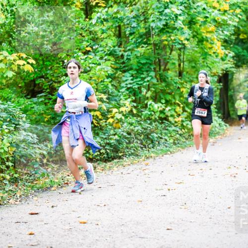 12.10.2025 - Bramfelder Halbmarathon 2025 Dr. Thomas Lammeyer http://msf.ph/oto/9342800 12.10.2025 09:56:01 Laufen 2667 meine-sportfotos.de