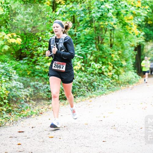 12.10.2025 - Bramfelder Halbmarathon 2025 Dr. Thomas Lammeyer http://msf.ph/oto/9342815 12.10.2025 09:56:03 Laufen 2667 meine-sportfotos.de