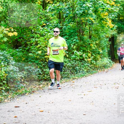 12.10.2025 - Bramfelder Halbmarathon 2025 Dr. Thomas Lammeyer http://msf.ph/oto/9342831 12.10.2025 09:56:10 Laufen 2774 meine-sportfotos.de