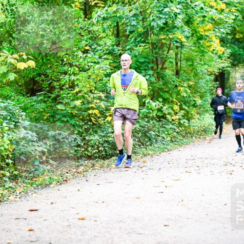 12.10.2025 - Bramfelder Halbmarathon 2025 Dr. Thomas Lammeyer http://msf.ph/oto/9342891 12.10.2025 09:56:24 Laufen 2483 meine-sportfotos.de