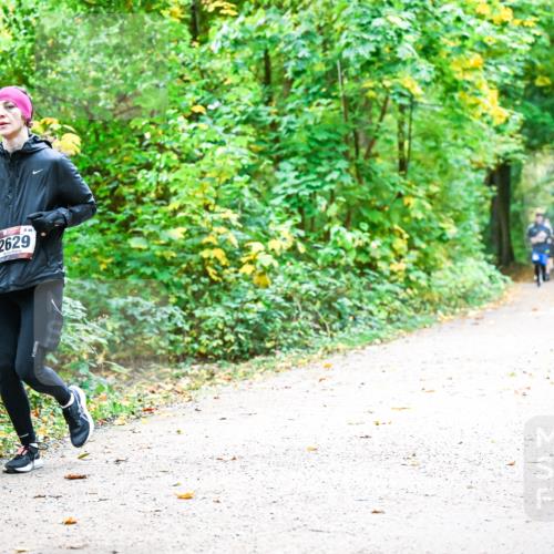 12.10.2025 - Bramfelder Halbmarathon 2025 Dr. Thomas Lammeyer http://msf.ph/oto/9342928 12.10.2025 09:56:30 Laufen 2629 meine-sportfotos.de