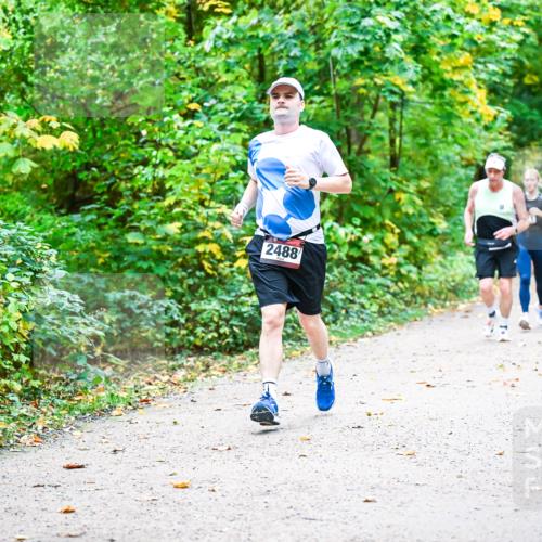 12.10.2025 - Bramfelder Halbmarathon 2025 Dr. Thomas Lammeyer http://msf.ph/oto/9342995 12.10.2025 09:56:49 Laufen 2488 meine-sportfotos.de