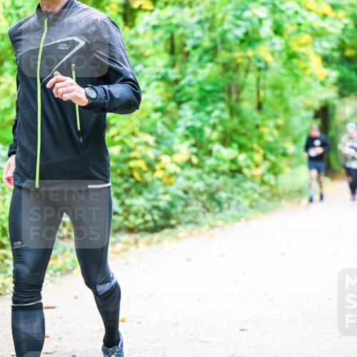 12.10.2025 - Bramfelder Halbmarathon 2025 Dr. Thomas Lammeyer http://msf.ph/oto/9343089 12.10.2025 09:57:10 Laufen  meine-sportfotos.de