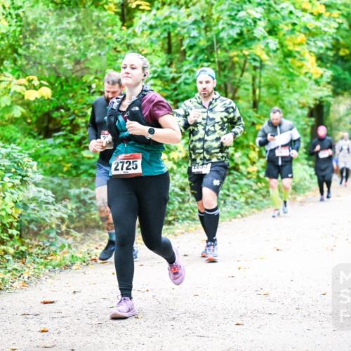 12.10.2025 - Bramfelder Halbmarathon 2025 Dr. Thomas Lammeyer http://msf.ph/oto/9343103 12.10.2025 09:57:16 Laufen 12, 2725, 2093 meine-sportfotos.de