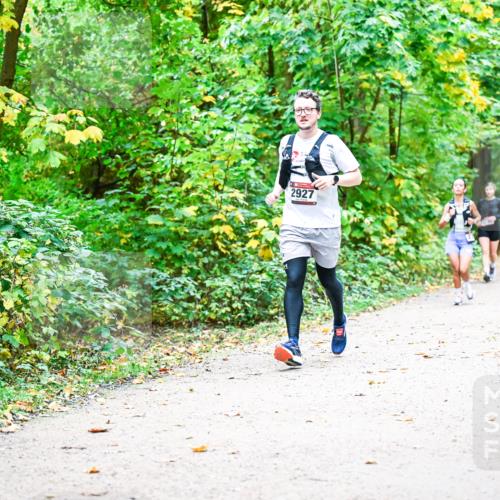12.10.2025 - Bramfelder Halbmarathon 2025 Dr. Thomas Lammeyer http://msf.ph/oto/9343142 12.10.2025 09:57:24 Laufen 2927 meine-sportfotos.de