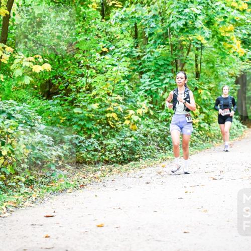12.10.2025 - Bramfelder Halbmarathon 2025 Dr. Thomas Lammeyer http://msf.ph/oto/9343154 12.10.2025 09:57:27 Laufen 27, 2785 meine-sportfotos.de
