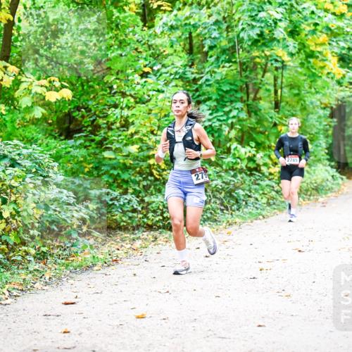 12.10.2025 - Bramfelder Halbmarathon 2025 Dr. Thomas Lammeyer http://msf.ph/oto/9343161 12.10.2025 09:57:28 Laufen 279, 2785 meine-sportfotos.de