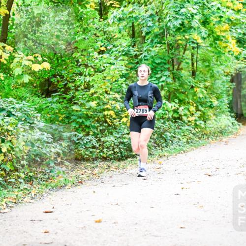 12.10.2025 - Bramfelder Halbmarathon 2025 Dr. Thomas Lammeyer http://msf.ph/oto/9343173 12.10.2025 09:57:30 Laufen 2785 meine-sportfotos.de