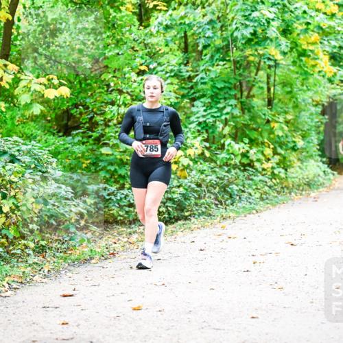 12.10.2025 - Bramfelder Halbmarathon 2025 Dr. Thomas Lammeyer http://msf.ph/oto/9343178 12.10.2025 09:57:31 Laufen 785 meine-sportfotos.de