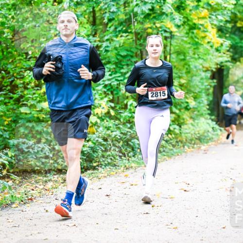 12.10.2025 - Bramfelder Halbmarathon 2025 Dr. Thomas Lammeyer http://msf.ph/oto/9343216 12.10.2025 09:57:41 Laufen 2815 meine-sportfotos.de