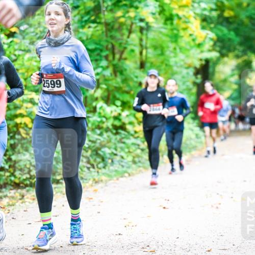 12.10.2025 - Bramfelder Halbmarathon 2025 Dr. Thomas Lammeyer http://msf.ph/oto/9343361 12.10.2025 09:58:13 Laufen 4, 2599 meine-sportfotos.de