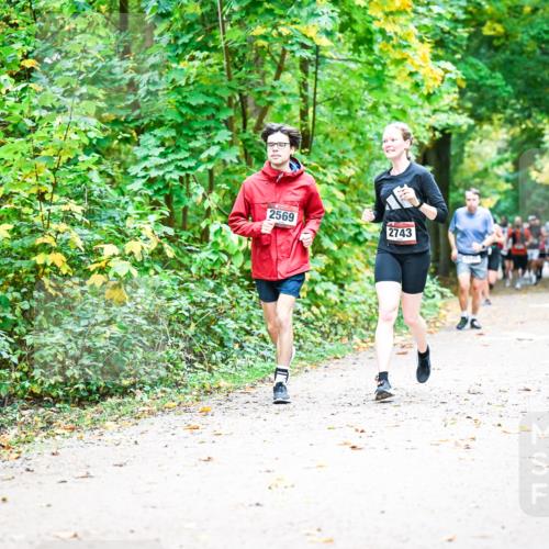 12.10.2025 - Bramfelder Halbmarathon 2025 Dr. Thomas Lammeyer http://msf.ph/oto/9343387 12.10.2025 09:58:17 Laufen 2569, 2743 meine-sportfotos.de
