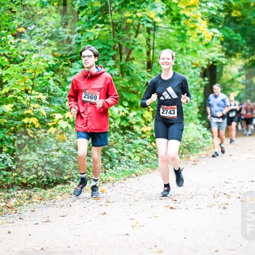 12.10.2025 - Bramfelder Halbmarathon 2025 Dr. Thomas Lammeyer http://msf.ph/oto/9343389 12.10.2025 09:58:18 Laufen 2569, 2743 meine-sportfotos.de