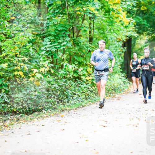12.10.2025 - Bramfelder Halbmarathon 2025 Dr. Thomas Lammeyer http://msf.ph/oto/9343408 12.10.2025 09:58:22 Laufen 2585, 2740 meine-sportfotos.de