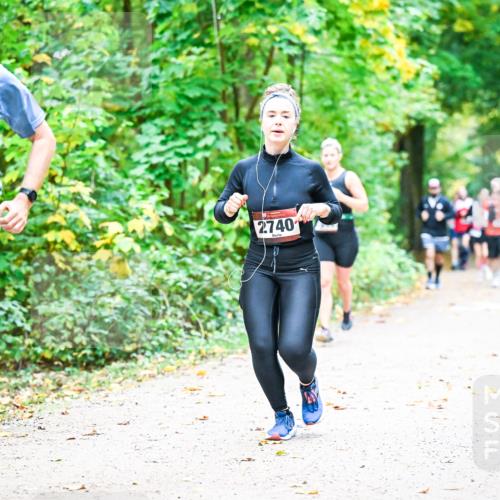 12.10.2025 - Bramfelder Halbmarathon 2025 Dr. Thomas Lammeyer http://msf.ph/oto/9343432 12.10.2025 09:58:25 Laufen 2585, 2740 meine-sportfotos.de