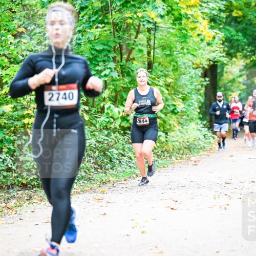 12.10.2025 - Bramfelder Halbmarathon 2025 Dr. Thomas Lammeyer http://msf.ph/oto/9343438 12.10.2025 09:58:26 Laufen 2740, 2944 meine-sportfotos.de