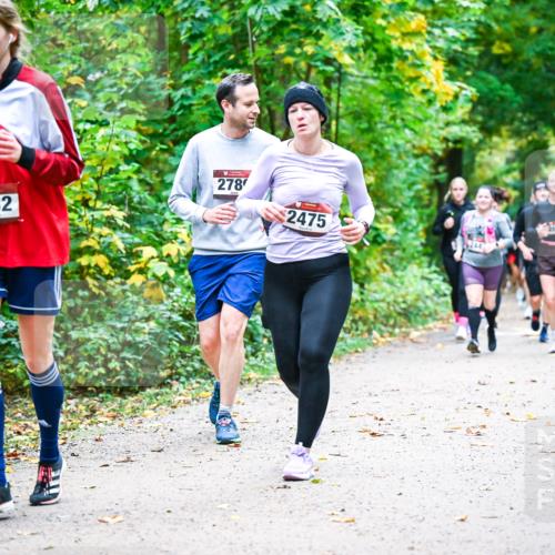 12.10.2025 - Bramfelder Halbmarathon 2025 Dr. Thomas Lammeyer http://msf.ph/oto/9343518 12.10.2025 09:58:41 Laufen 2682, 278, 2475 meine-sportfotos.de