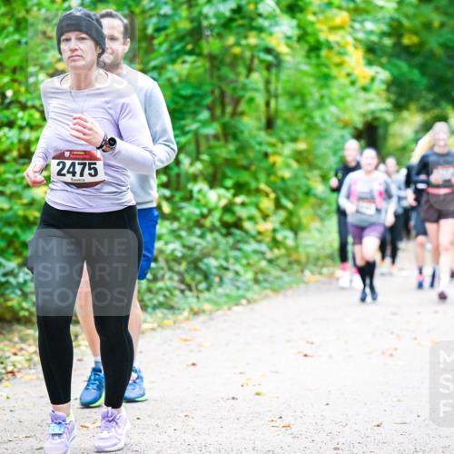 12.10.2025 - Bramfelder Halbmarathon 2025 Dr. Thomas Lammeyer http://msf.ph/oto/9343523 12.10.2025 09:58:42 Laufen 2475 meine-sportfotos.de