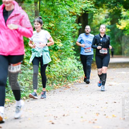12.10.2025 - Bramfelder Halbmarathon 2025 Dr. Thomas Lammeyer http://msf.ph/oto/9343705 12.10.2025 09:59:31 Laufen 2638, 2943 meine-sportfotos.de
