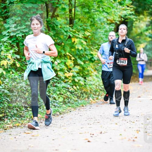 12.10.2025 - Bramfelder Halbmarathon 2025 Dr. Thomas Lammeyer http://msf.ph/oto/9343713 12.10.2025 09:59:33 Laufen 263, 2943 meine-sportfotos.de