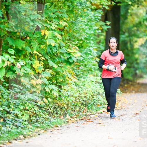 12.10.2025 - Bramfelder Halbmarathon 2025 Dr. Thomas Lammeyer http://msf.ph/oto/9343847 12.10.2025 10:00:59 Laufen  meine-sportfotos.de