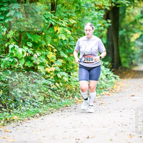 12.10.2025 - Bramfelder Halbmarathon 2025 Dr. Thomas Lammeyer http://msf.ph/oto/9344013 12.10.2025 10:02:26 Laufen 2920 meine-sportfotos.de