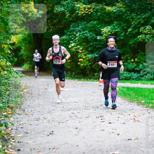12.10.2025 - Bramfelder Halbmarathon 2025 Dr. Thomas Lammeyer http://msf.ph/oto/9344049 12.10.2025 10:03:07 Laufen 2936, 2461 meine-sportfotos.de