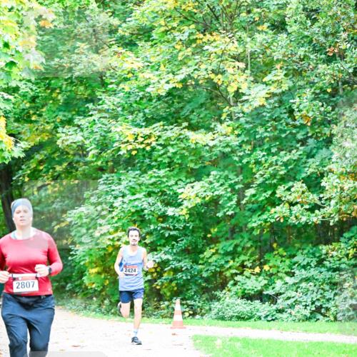 12.10.2025 - Bramfelder Halbmarathon 2025 Dr. Thomas Lammeyer http://msf.ph/oto/9344111 12.10.2025 10:04:32 Laufen 2807, 2424 meine-sportfotos.de