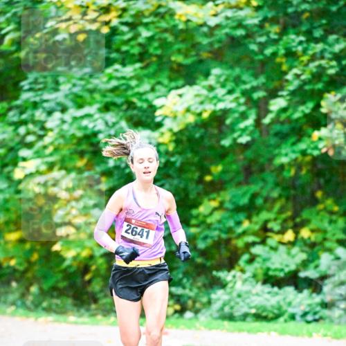 12.10.2025 - Bramfelder Halbmarathon 2025 Dr. Thomas Lammeyer http://msf.ph/oto/9344170 12.10.2025 10:05:43 Laufen 0, 0, 2641 meine-sportfotos.de