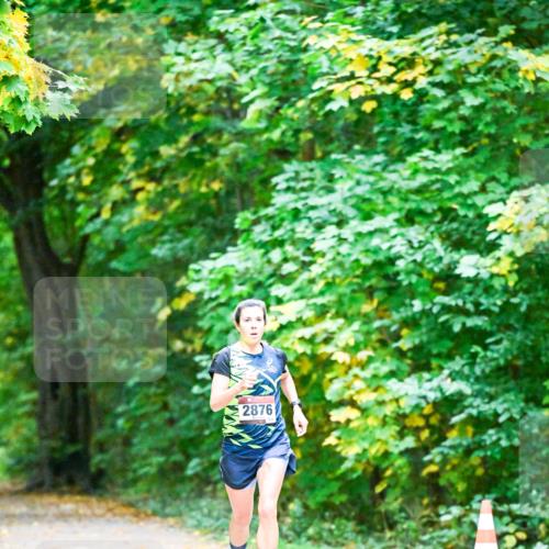 12.10.2025 - Bramfelder Halbmarathon 2025 Dr. Thomas Lammeyer http://msf.ph/oto/9344188 12.10.2025 10:06:30 Laufen 2876 meine-sportfotos.de