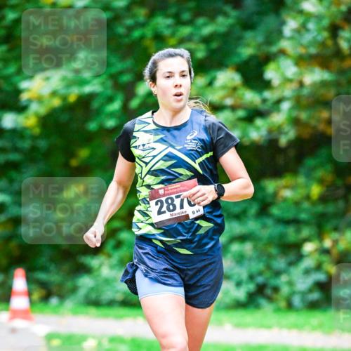 12.10.2025 - Bramfelder Halbmarathon 2025 Dr. Thomas Lammeyer http://msf.ph/oto/9344211 12.10.2025 10:06:33 Laufen 34, 287, 44 meine-sportfotos.de