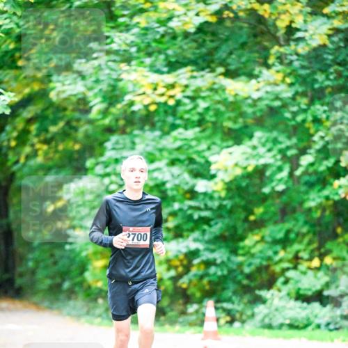 12.10.2025 - Bramfelder Halbmarathon 2025 Dr. Thomas Lammeyer http://msf.ph/oto/9344294 12.10.2025 10:08:10 Laufen 2700 meine-sportfotos.de