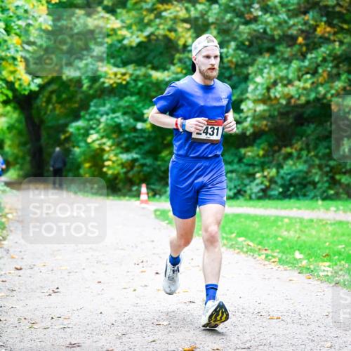12.10.2025 - Bramfelder Halbmarathon 2025 Dr. Thomas Lammeyer http://msf.ph/oto/9344572 12.10.2025 10:11:04 Laufen 431 meine-sportfotos.de