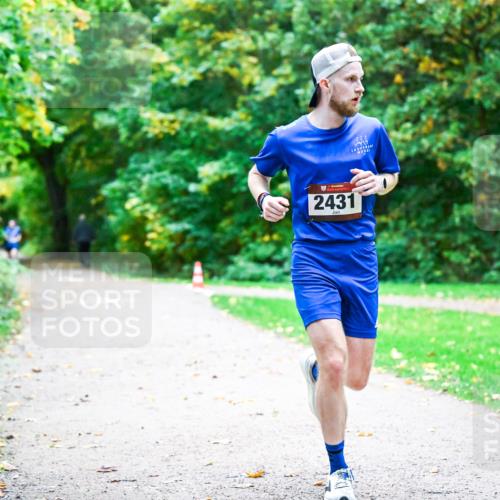 12.10.2025 - Bramfelder Halbmarathon 2025 Dr. Thomas Lammeyer http://msf.ph/oto/9344575 12.10.2025 10:11:04 Laufen 2431, 222 meine-sportfotos.de