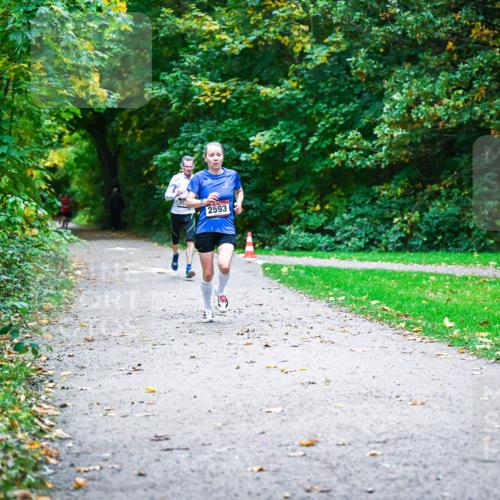 12.10.2025 - Bramfelder Halbmarathon 2025 Dr. Thomas Lammeyer http://msf.ph/oto/9344584 12.10.2025 10:11:13 Laufen 2593 meine-sportfotos.de