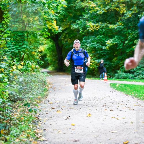 12.10.2025 - Bramfelder Halbmarathon 2025 Dr. Thomas Lammeyer http://msf.ph/oto/9344756 12.10.2025 10:12:03 Laufen 2894, 2999 meine-sportfotos.de