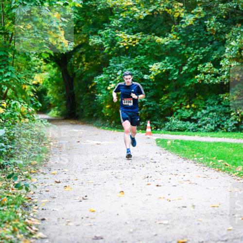 12.10.2025 - Bramfelder Halbmarathon 2025 Dr. Thomas Lammeyer http://msf.ph/oto/9344778 12.10.2025 10:12:25 Laufen 2496 meine-sportfotos.de