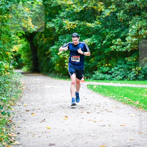12.10.2025 - Bramfelder Halbmarathon 2025 Dr. Thomas Lammeyer http://msf.ph/oto/9344788 12.10.2025 10:12:27 Laufen 2496 meine-sportfotos.de