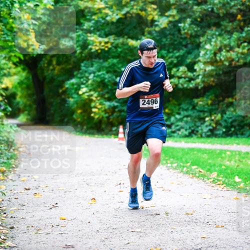 12.10.2025 - Bramfelder Halbmarathon 2025 Dr. Thomas Lammeyer http://msf.ph/oto/9344795 12.10.2025 10:12:28 Laufen 2496, 55 meine-sportfotos.de