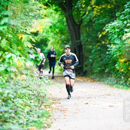 12.10.2025 - Bramfelder Halbmarathon 2025 Dr. Thomas Lammeyer http://msf.ph/oto/9344802 12.10.2025 10:12:37 Laufen 2878 meine-sportfotos.de